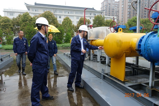 总经理谢业清率队安全检查